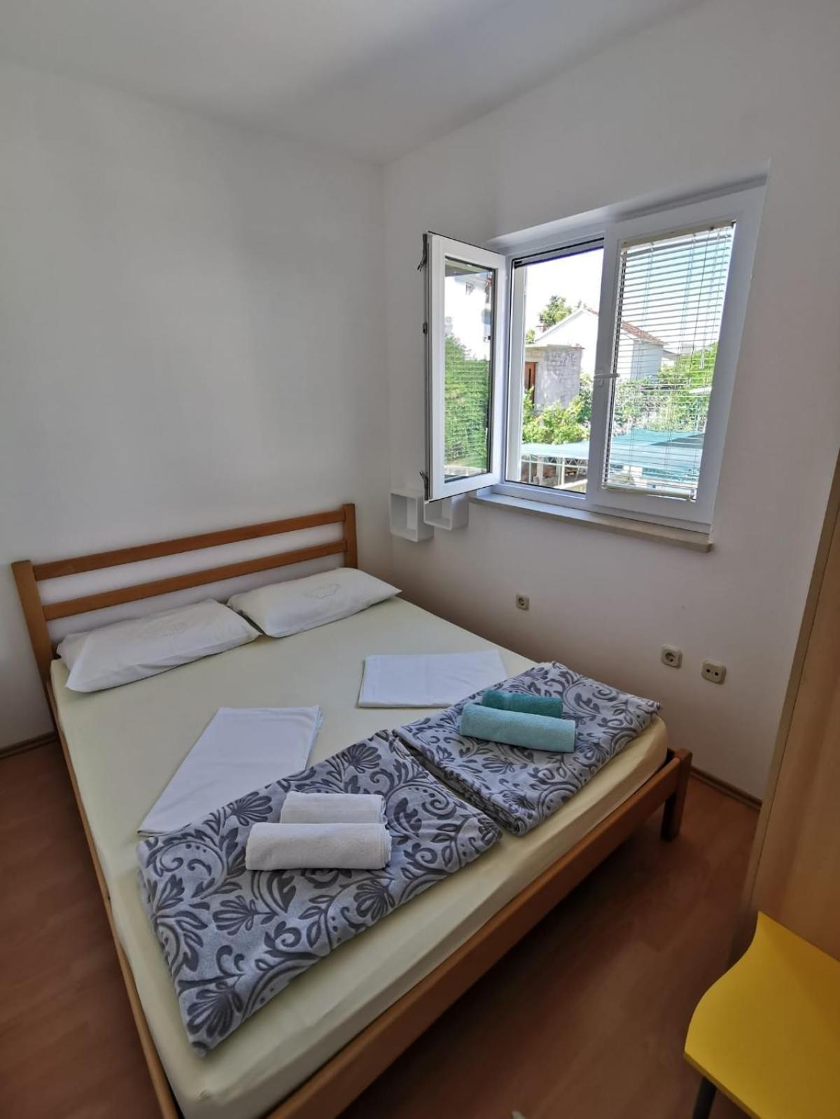 Apartments Vito 트로기르 객실 사진